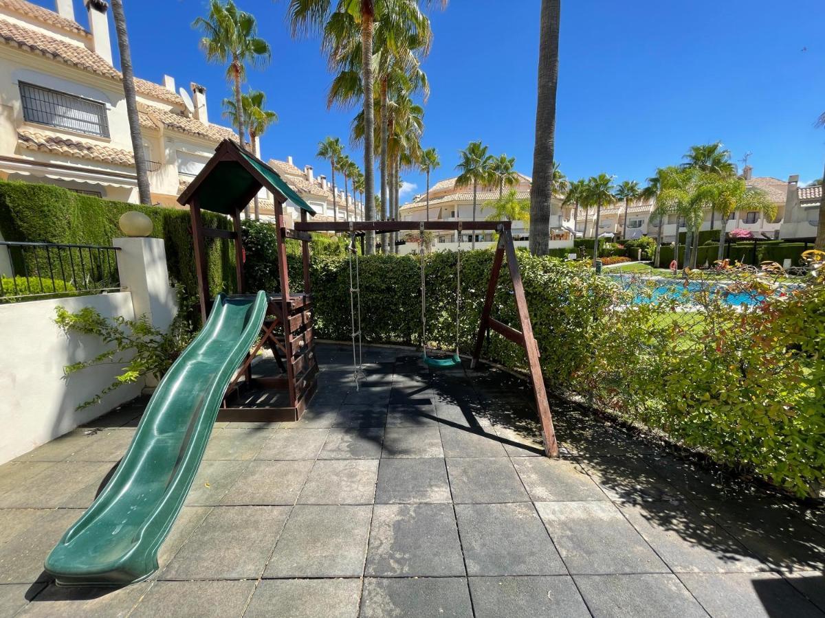 El Arenal Townhouse By The Beach With Swimming Pool - Eaw Homes Marbella Exterior foto